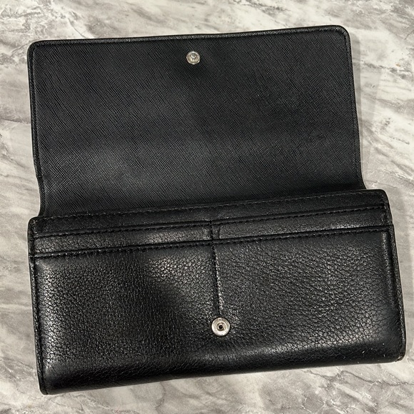 Michael Kors wallet - Picture 2 of 3